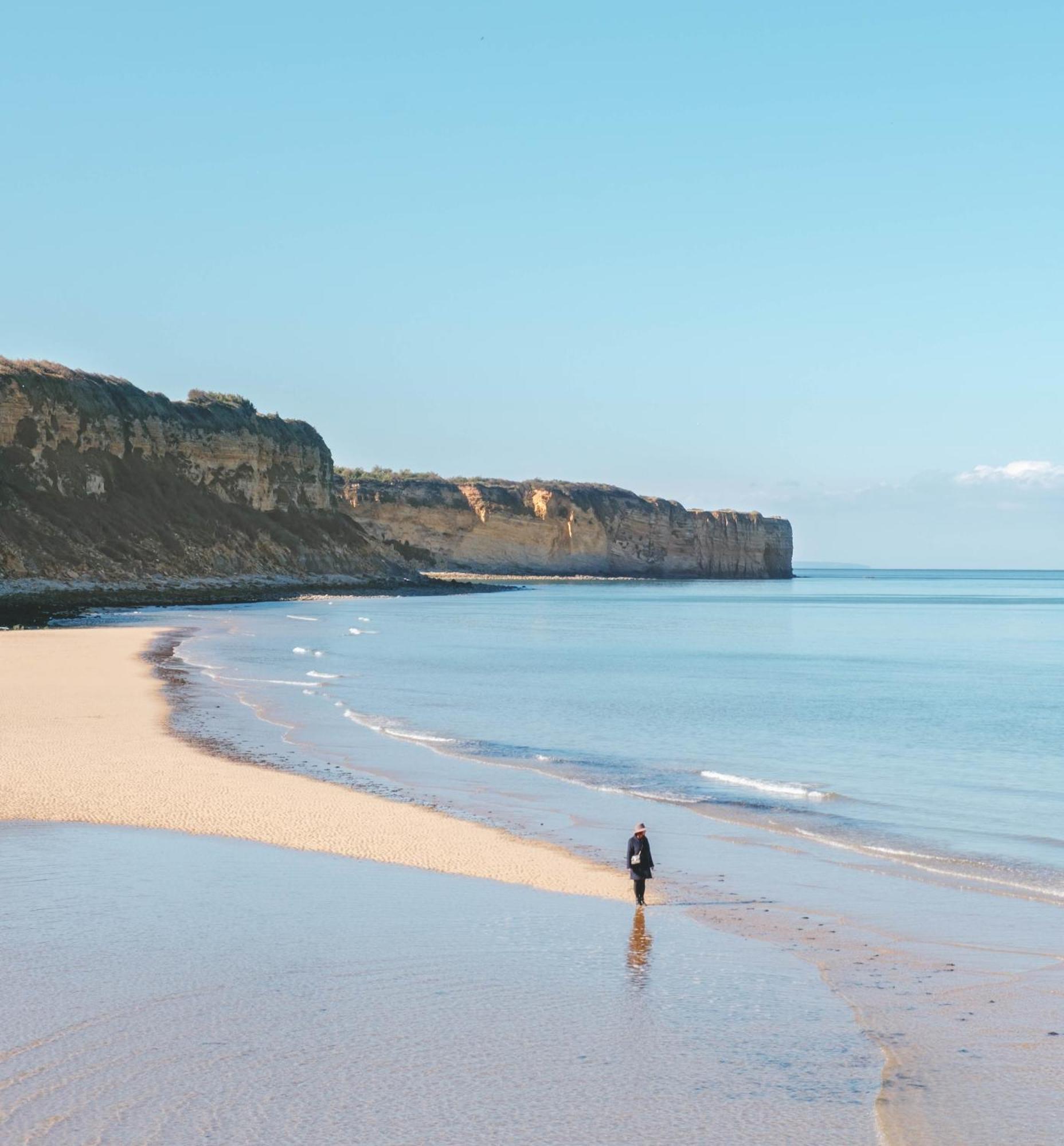 Sweet Omaha Belle Maison Recente Lumineuse Et Cosy Bien Equipee Jardin Clos 15 Mn A Pied Plage Omaha Beach Et Proche De Bayeux & Port En Bessin Saint-Laurent-sur-Mer Ngoại thất bức ảnh