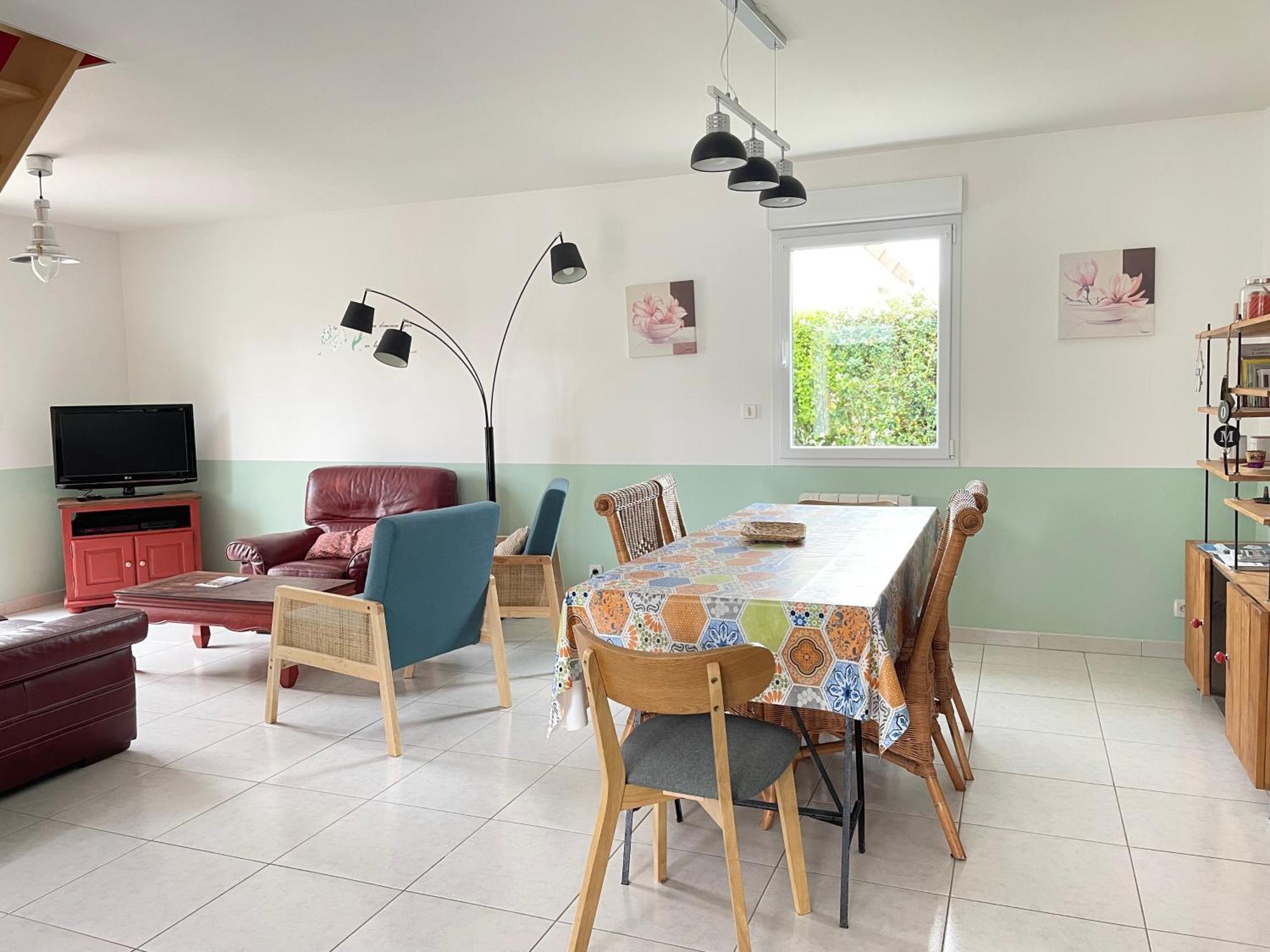 Sweet Omaha Belle Maison Recente Lumineuse Et Cosy Bien Equipee Jardin Clos 15 Mn A Pied Plage Omaha Beach Et Proche De Bayeux & Port En Bessin Saint-Laurent-sur-Mer Ngoại thất bức ảnh