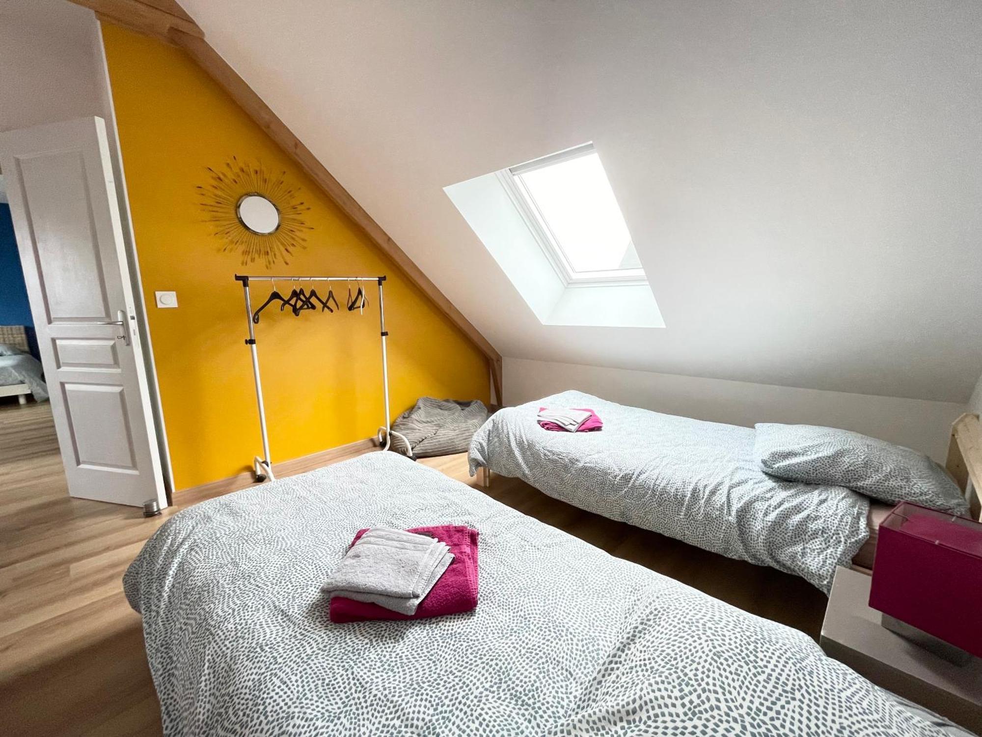 Sweet Omaha Belle Maison Recente Lumineuse Et Cosy Bien Equipee Jardin Clos 15 Mn A Pied Plage Omaha Beach Et Proche De Bayeux & Port En Bessin Saint-Laurent-sur-Mer Ngoại thất bức ảnh
